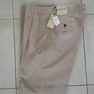*Brand New**Orvis chinos